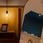 公寓 Tiny Cozy In The Center 的里雅斯特